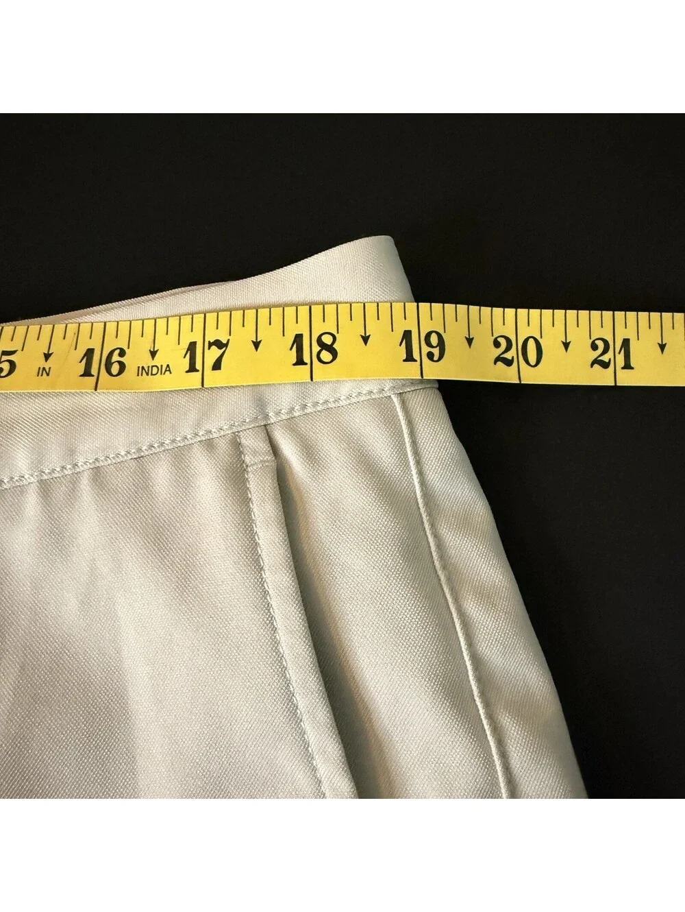 Vineyard Vines Links Shorts Men’s 36 Tan Performance Golf Flat Front Stretch